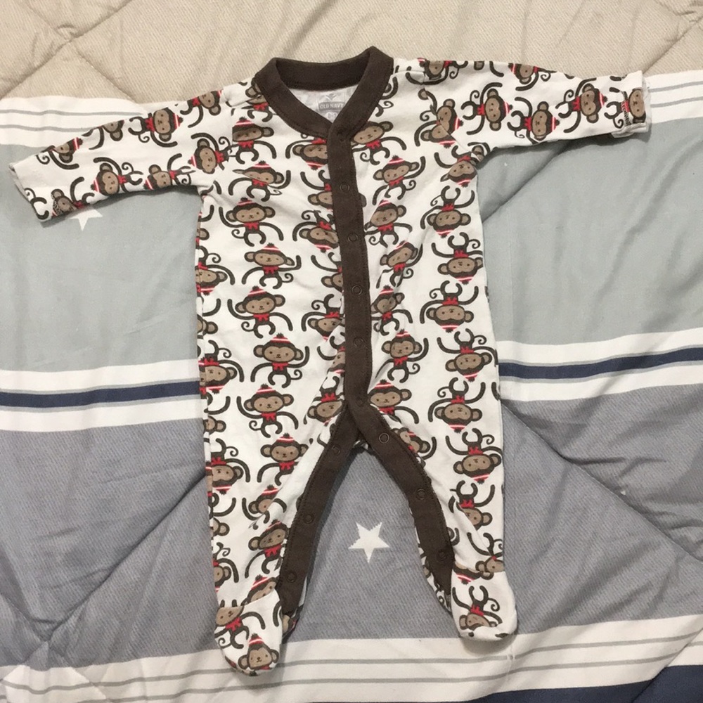 2 PJs - Picture 2 of 6